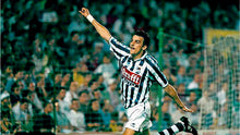 Cargar imagen en el visor de la galería, Camiseta Real Sociedad 1996-98 Local Vintage – Talla L