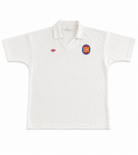 Cargar imagen en el visor de la galería, Camiseta España Entrenamiento Alternativa 1982 Vintage – Blanca | Mundial España 82