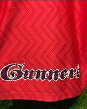 Cargar imagen en el visor de la galería, Camiseta Arsenal FC 1996–98 Home – Talla M | Clásico Premier League