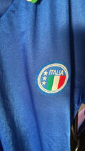 Cargar imagen en el visor de la galería, Camiseta Diadora Italia 90 Talla M ( tallaje pequeño S)