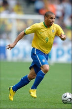 Cargar imagen en el visor de la galería, Camiseta selección Brasil 2006 XL