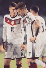 Cargar imagen en el visor de la galería, Camiseta Toni Toca