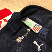 Cargar imagen en el visor de la galería, Chaqueta Puma Atlético de Madrid 1994-96 – Terciopelo Vintage