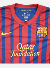 Cargar imagen en el visor de la galería, Camiseta FC Barcelona 2011-12 4 Fabregas Talla M
