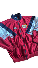 Cargar imagen en el visor de la galería, Chaqueta Joma Rayo Vallecano 1995-96 – Terciopelo | Talla M