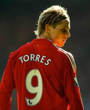 Cargar imagen en el visor de la galería, Camiseta Liverpool 2008-2009 S 9 torres
