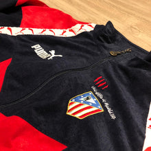 Cargar imagen en el visor de la galería, Chaqueta Puma Atlético de Madrid 1994-96 – Terciopelo Vintage