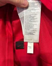 Cargar imagen en el visor de la galería, Camiseta Arsenal FC 2002–04 Home – Talla L | The Invincibles