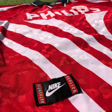 Cargar imagen en el visor de la galería, Camiseta PSV Eindhoven 1996-97 Home – Nike | Talla L
