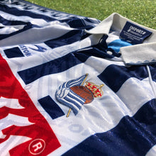 Cargar imagen en el visor de la galería, Camiseta Real Sociedad 1996-98 Local Vintage – Talla L
