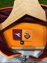 Cargar imagen en el visor de la galería, Chaqueta entrenamiento AS Roma 2005-06 XL