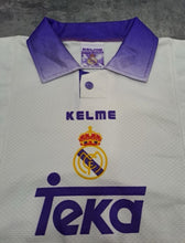 Cargar imagen en el visor de la galería, Camiseta Real Madrid 1997-98 M