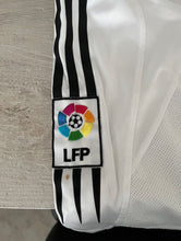 Cargar imagen en el visor de la galería, Camiseta Real Madrid 2004 - 2005 23 Beckham