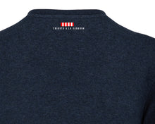 Cargar imagen en el visor de la galería, Sudadera Athletic La Gabarra 1983 – Tributo al Orgullo de Bilbao