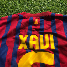 Cargar imagen en el visor de la galería, Camiseta FC Barcelona 2011-12 L 6 Xavi