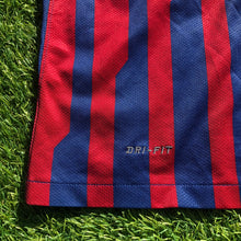 Cargar imagen en el visor de la galería, Camiseta FC Barcelona 2011-12 L 6 Xavi