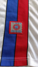 Cargar imagen en el visor de la galería, Camiseta visitante Bayern Munich en 1997-98 M