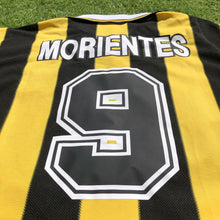 Cargar imagen en el visor de la galería, Camiseta Real Zaragoza 1996/97 – Segunda Equipación Visitante
Talla XL | Dorsal 9 - Morientes