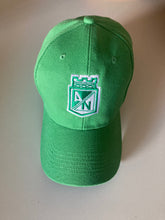Cargar imagen en el visor de la galería, Gorra Atlético Nacional de Medellín