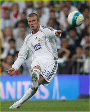 Cargar imagen en el visor de la galería, Camiseta Real Madrid 2006-07