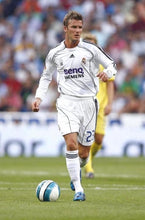 Cargar imagen en el visor de la galería, Camiseta Real Madrid 2006-07