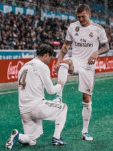 Cargar imagen en el visor de la galería, Camiseta Toni Toca