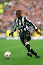 Cargar imagen en el visor de la galería, Camiseta Newcastle 1994 -95