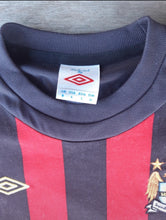 Cargar imagen en el visor de la galería, Camiseta visitante Manchester City 2011-12 XS