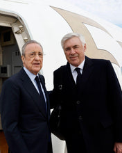 Cargar imagen en el visor de la galería, Camiseta Mr. Pérez Hala Madrid