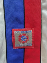 Cargar imagen en el visor de la galería, Camiseta visitante Bayern Munich en 1997-98 M