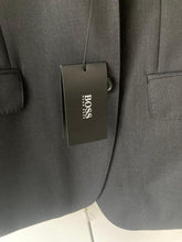 Cargar imagen en el visor de la galería, Chaqueta Hugo Boss Real Madrid L