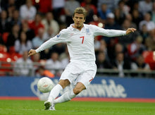 Cargar imagen en el visor de la galería, Camiseta Inglaterra Copa del Mundo Sudáfrica 2010 (S -M)