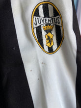 Cargar imagen en el visor de la galería, Camiseta Juventus 1997-98 21 Zidane M