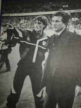 Cargar imagen en el visor de la galería, Chaqueta de chándal Kappa Athletic Club de Bilbao (1992-1994) - talla M y L