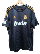 Cargar imagen en el visor de la galería, Camiseta visitante Real Madrid 2011 -12 9 Benzema