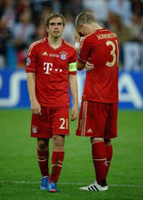 Cargar imagen en el visor de la galería, Camiseta Bayern Munich 2011- 12 XL 25 Muller