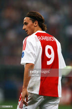 Cargar imagen en el visor de la galería, Dorsal 9 Ibrahimovic Ajax 2001-04