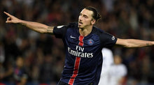 Cargar imagen en el visor de la galería, Camiseta PSG 2015-16 # 10 Ibrahimovic