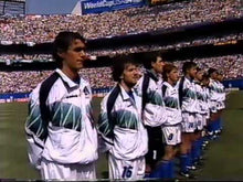 Cargar imagen en el visor de la galería, Chaqueta Italia Diadora 1994 M