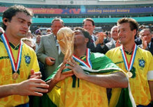 Cargar imagen en el visor de la galería, Sudadera ligera Memorias del 94 (rebajada por tara)