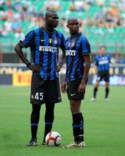 Cargar imagen en el visor de la galería, Camiseta Inter de Milán 2010 – Edición Triplete (Nike Fit Dry)
