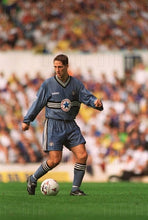 Cargar imagen en el visor de la galería, Newcastle United Away Shirt 1995-96
