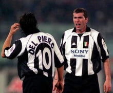Cargar imagen en el visor de la galería, Camiseta Juventus 1997-98  10 Del Piero S
