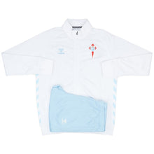 Cargar imagen en el visor de la galería, Chándal Celta de Vigo Hummel 2024-25 – Training Tracksuit Oficial en Blanco y Celeste
