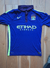 Cargar imagen en el visor de la galería, Camiseta Manchester City 2014/15 Away – Talla M – Muy buen estado
