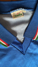 Cargar imagen en el visor de la galería, Camiseta Diadora Italia 90 Talla M ( tallaje pequeño S)
