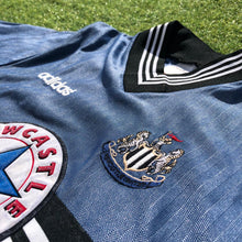 Cargar imagen en el visor de la galería, Newcastle United Away Shirt 1995-96

