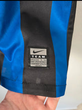 Cargar imagen en el visor de la galería, Camiseta Inter de Milán 2010 – Edición Triplete (Nike Fit Dry)
