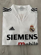 Cargar imagen en el visor de la galería, Camiseta Real Madrid 2004 - 2005 23 Beckham
