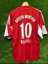 Cargar imagen en el visor de la galería, Camiseta Bayern Munich 2010-11 10 Robben

